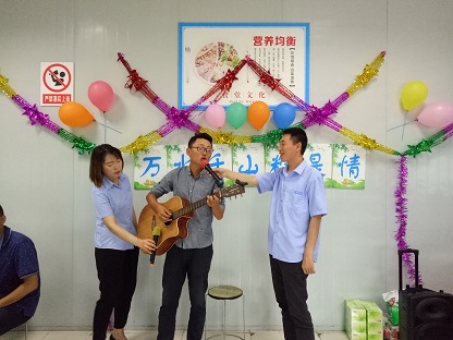 吉他彈唱.jpg